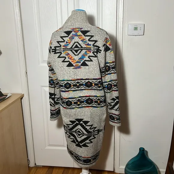 NORTHERN ANGEL Open Cardigan Multicolor Aztec Women’s Medium