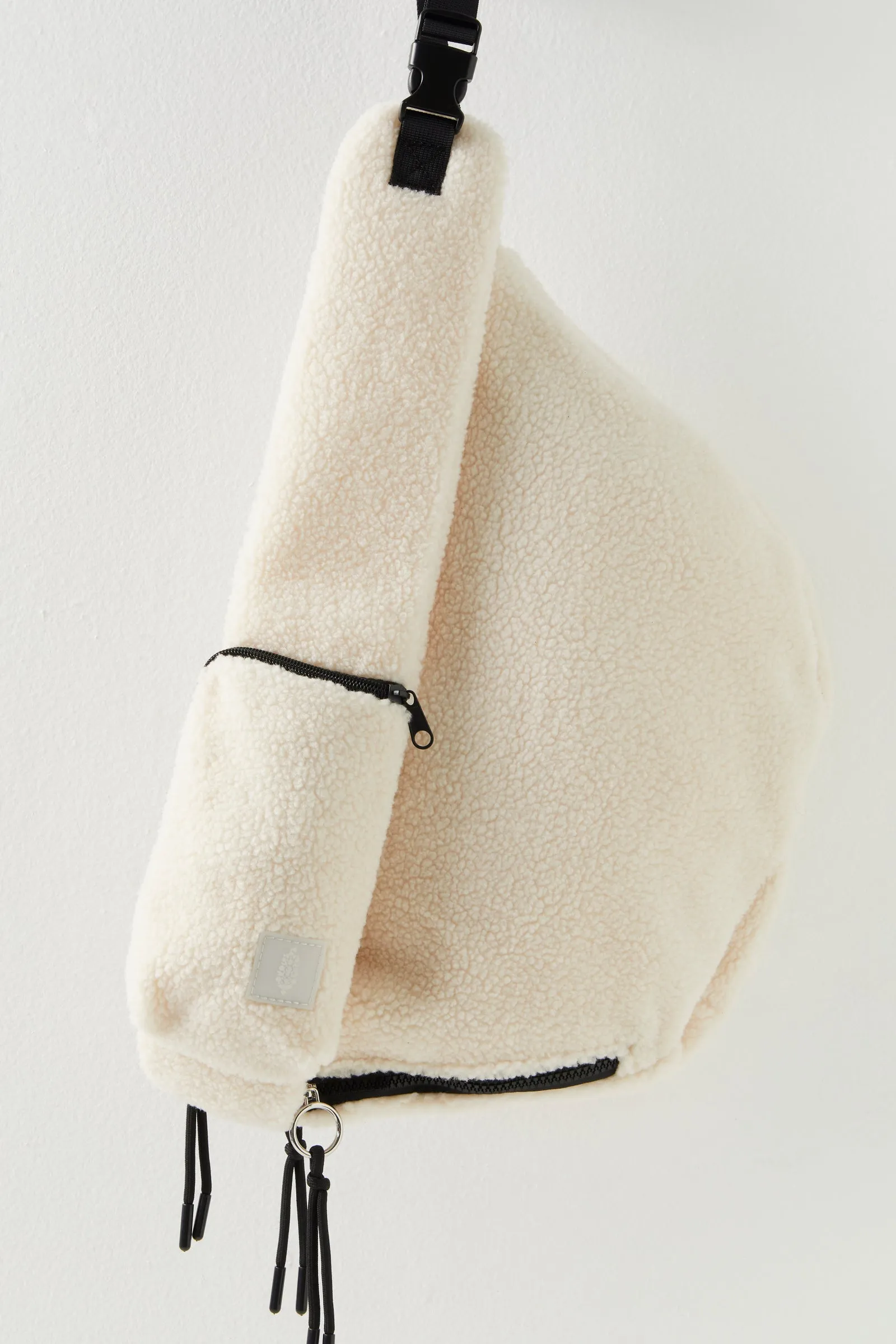 Overachiever Sherpa Sling Champagne Toast