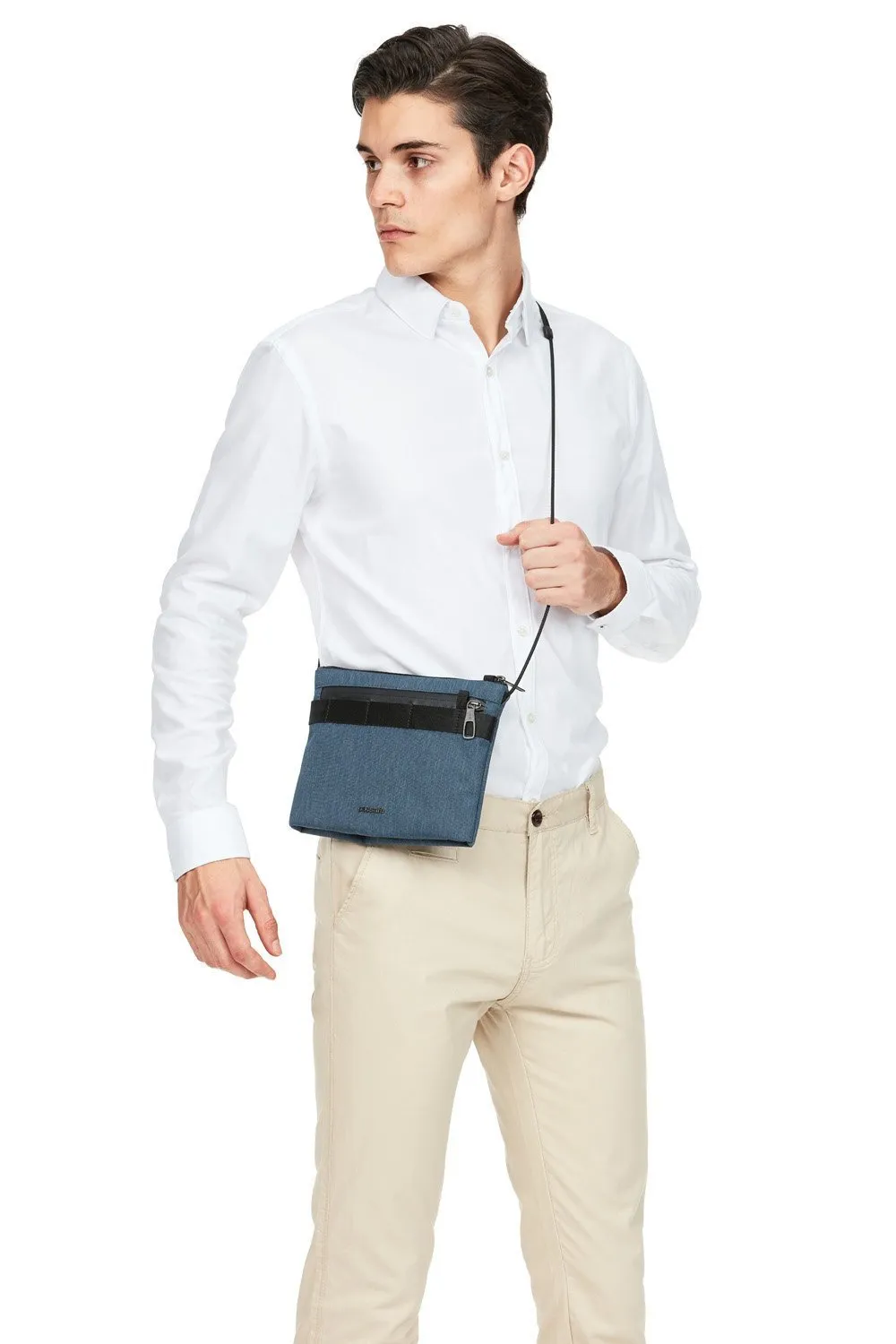 Pacsafe® Metrosafe X anti-theft crossbody pouch