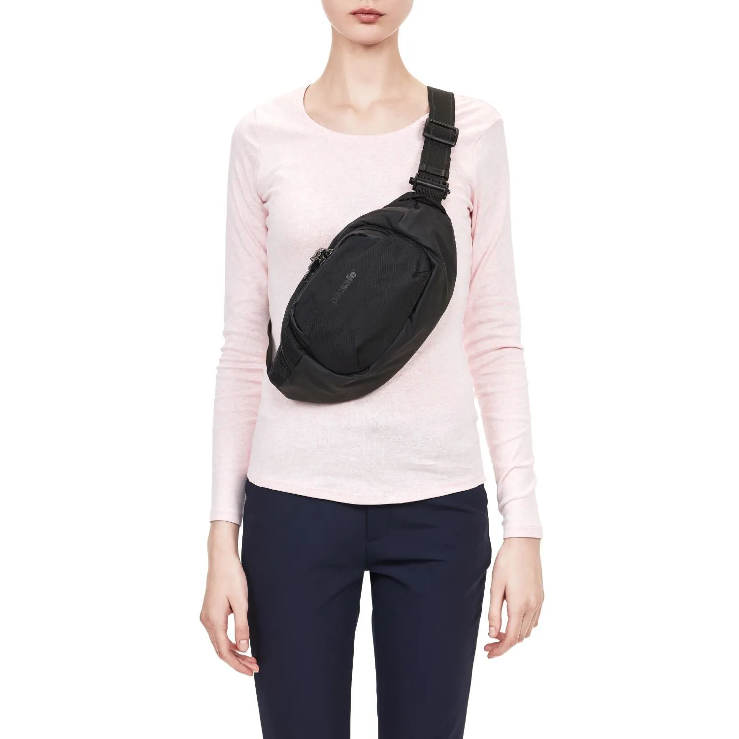 Pacsafe® Venturesafe® X anti-theft hip pack