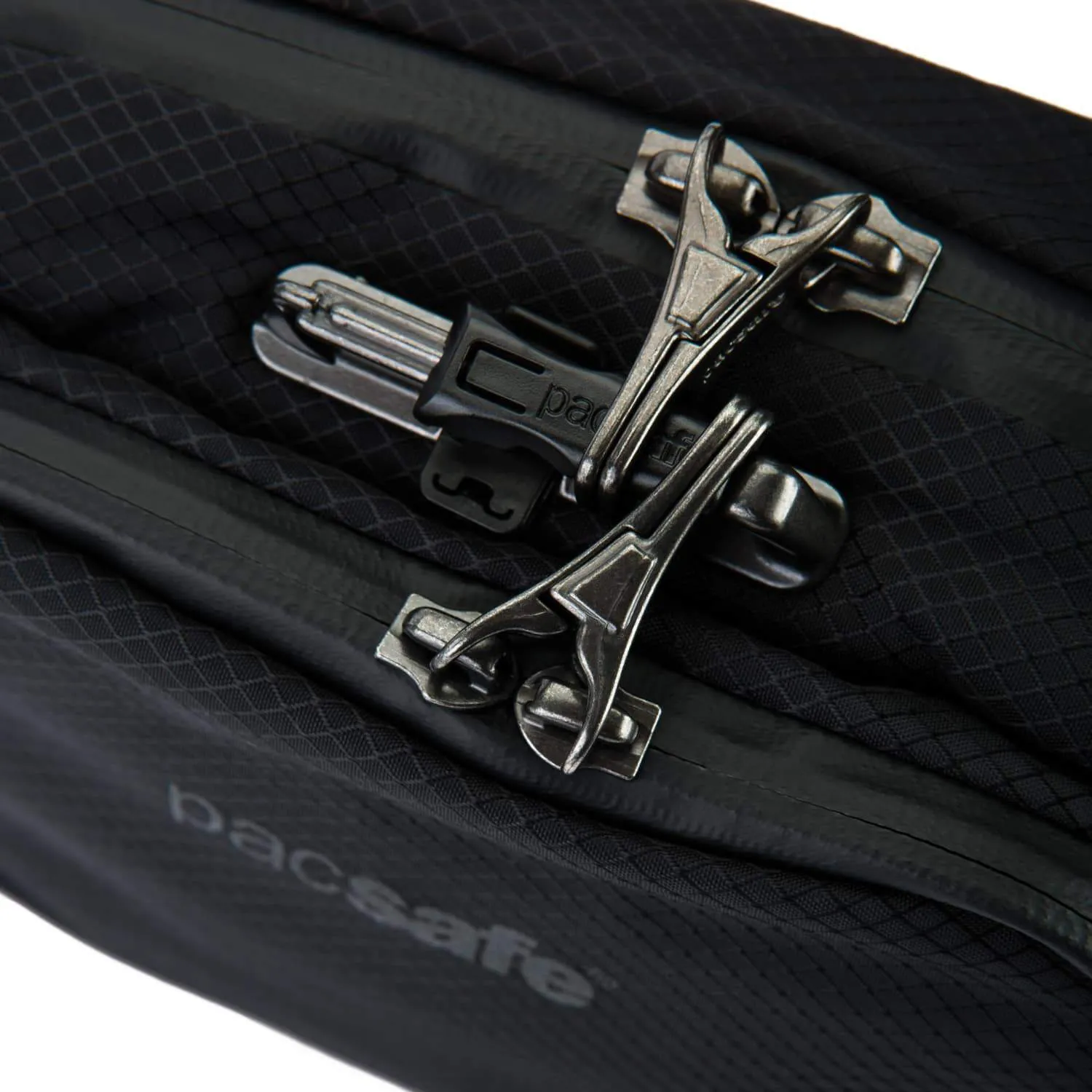 Pacsafe® Venturesafe® X anti-theft hip pack