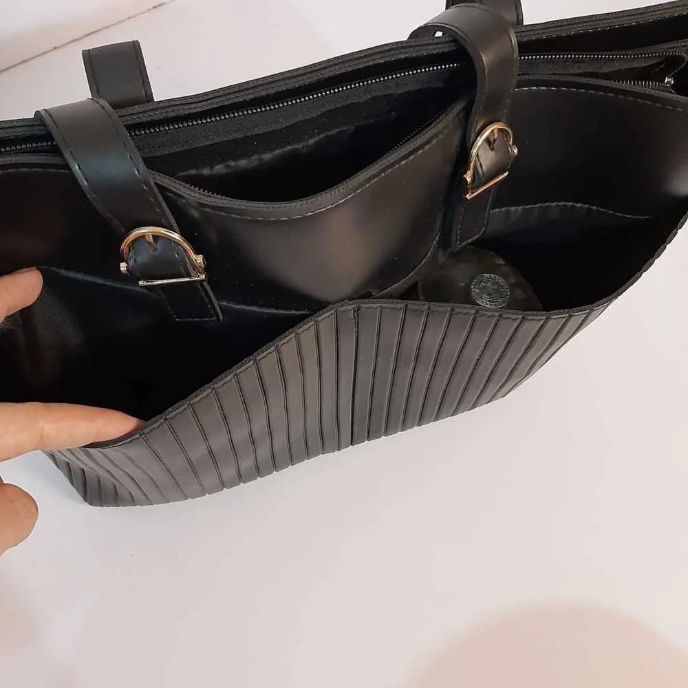 PU Leather Handbag - Black - B02