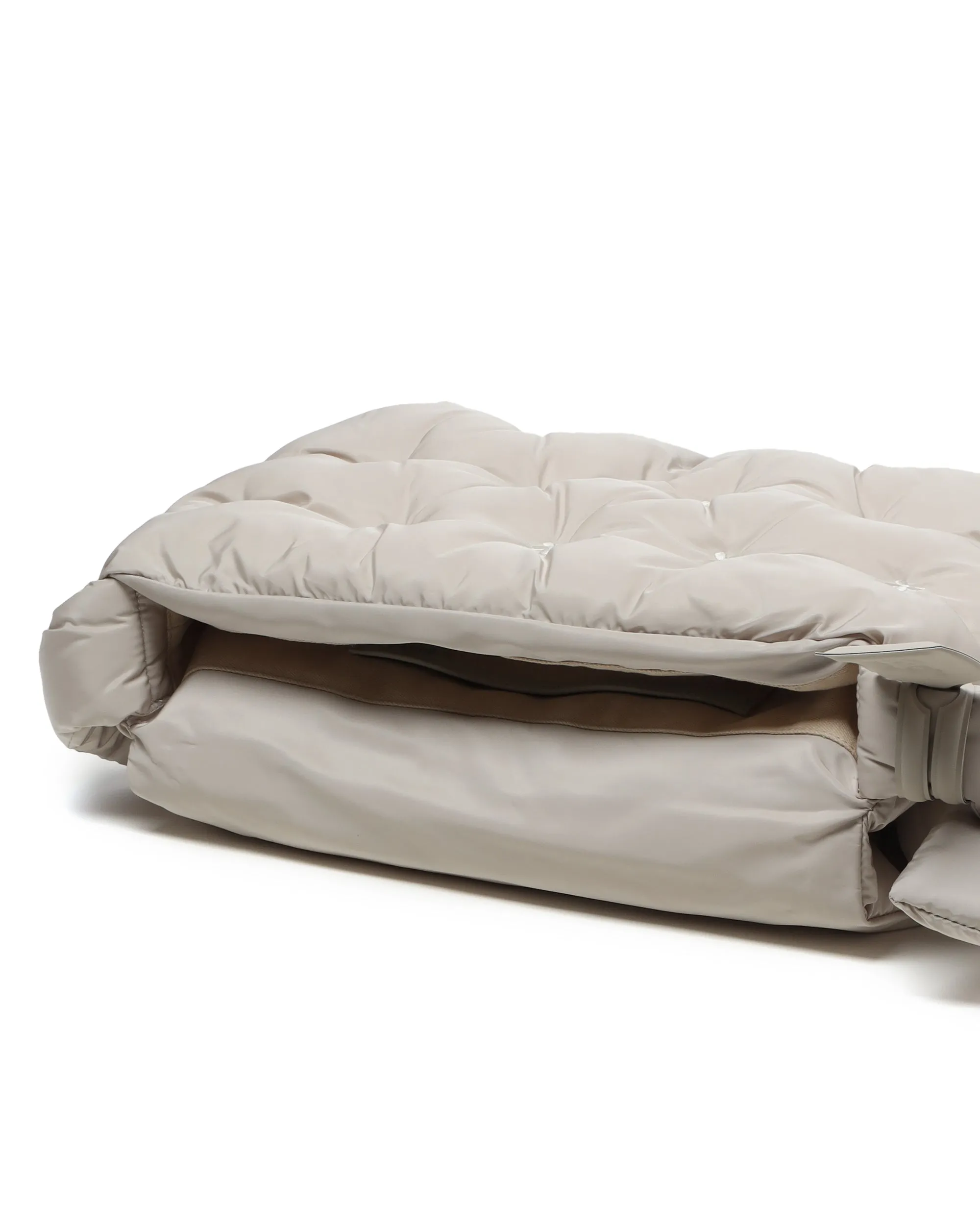 Puffer nylon bag
