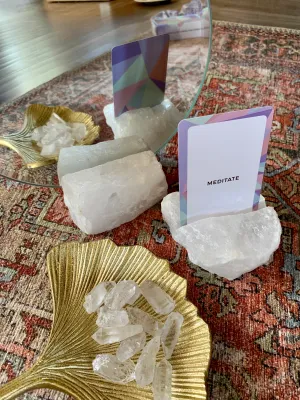 Quartz Card Holder