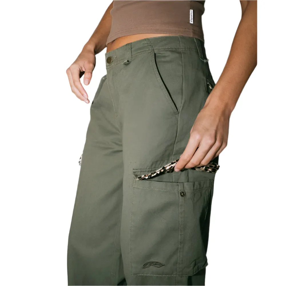 Tank Girl Low Rise Wide Fit Cargo Pants - Womens