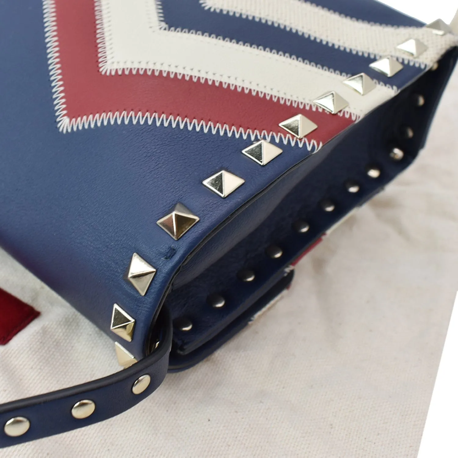 VALENTINO Garavani Rockstud Chevron Print Leather Crossbody Bag Multicolor