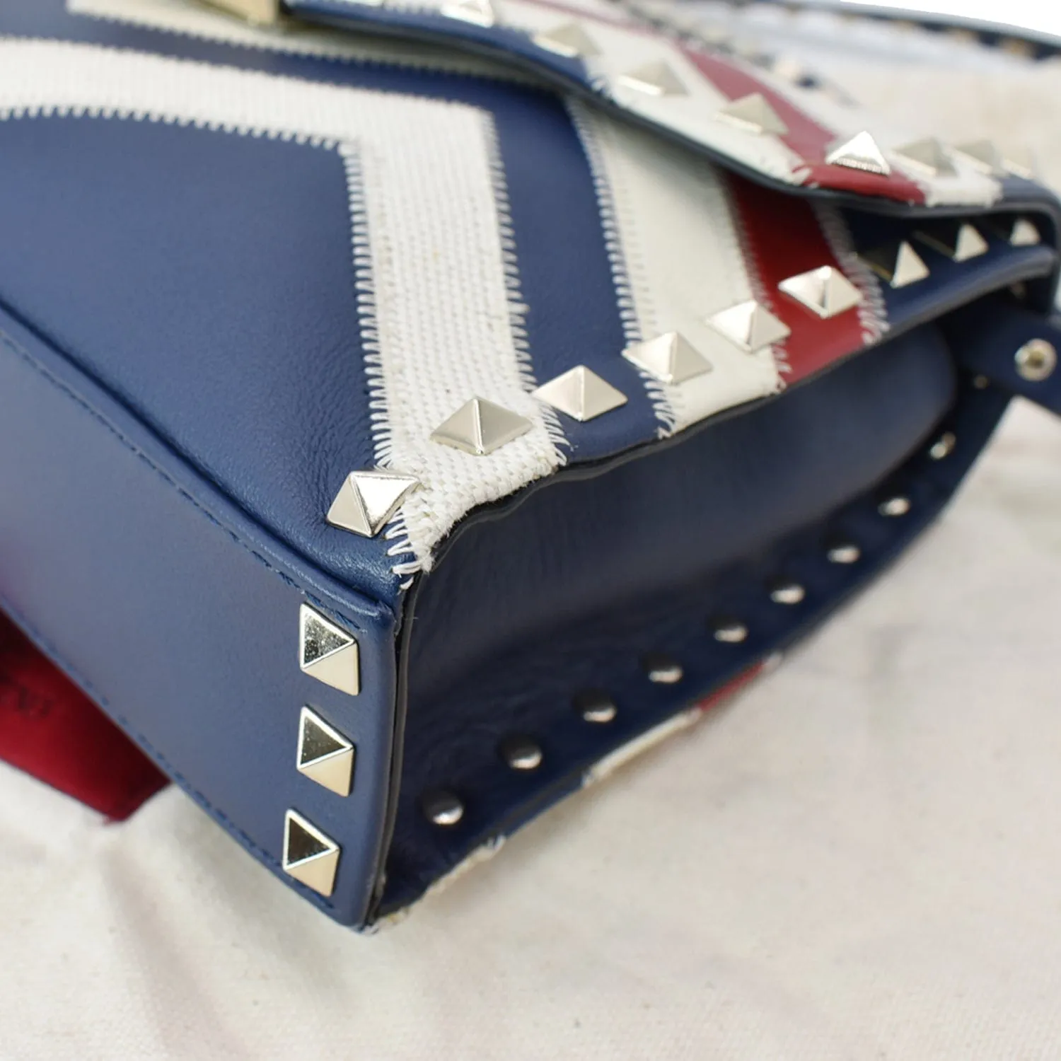 VALENTINO Garavani Rockstud Chevron Print Leather Crossbody Bag Multicolor