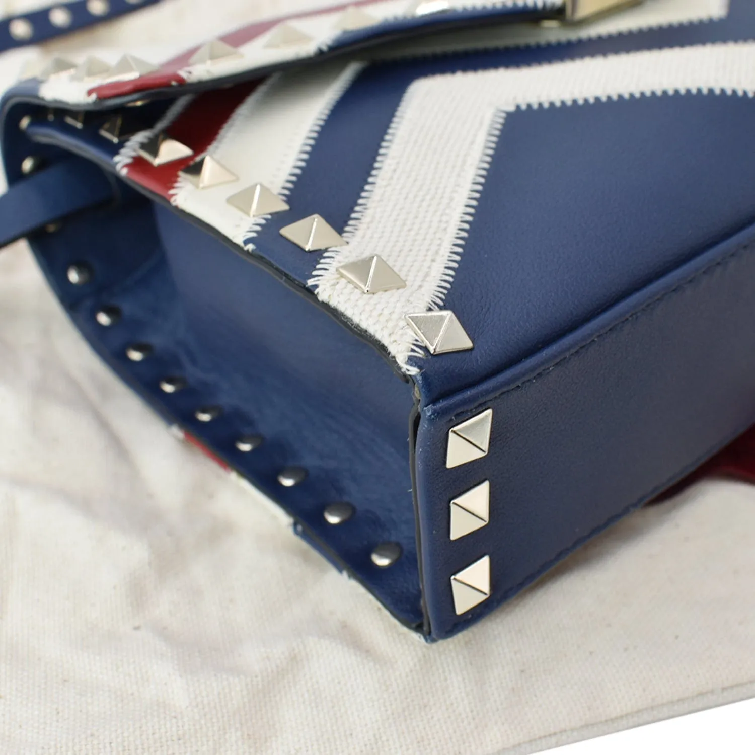VALENTINO Garavani Rockstud Chevron Print Leather Crossbody Bag Multicolor