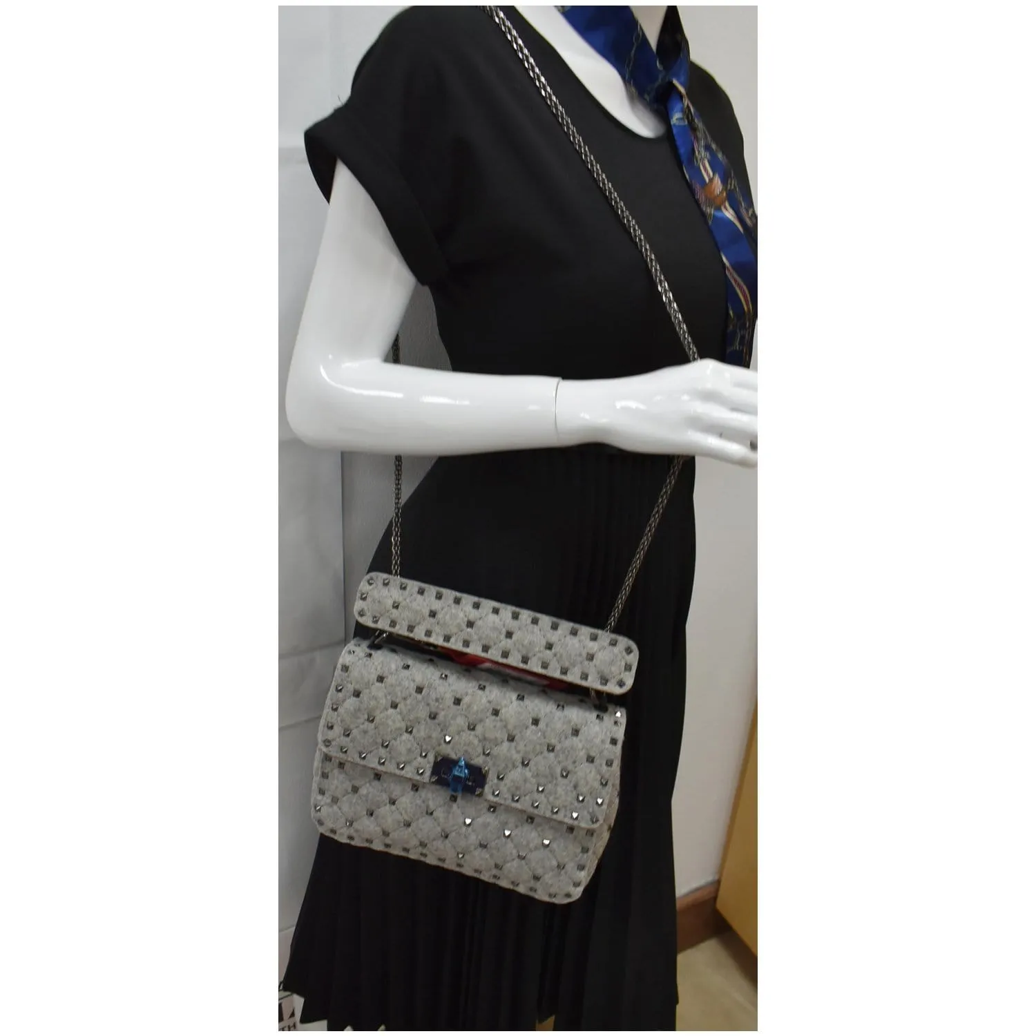 Valentino	Garavani Rockstud Spike Chain Canvas Crossbody Bag Grey