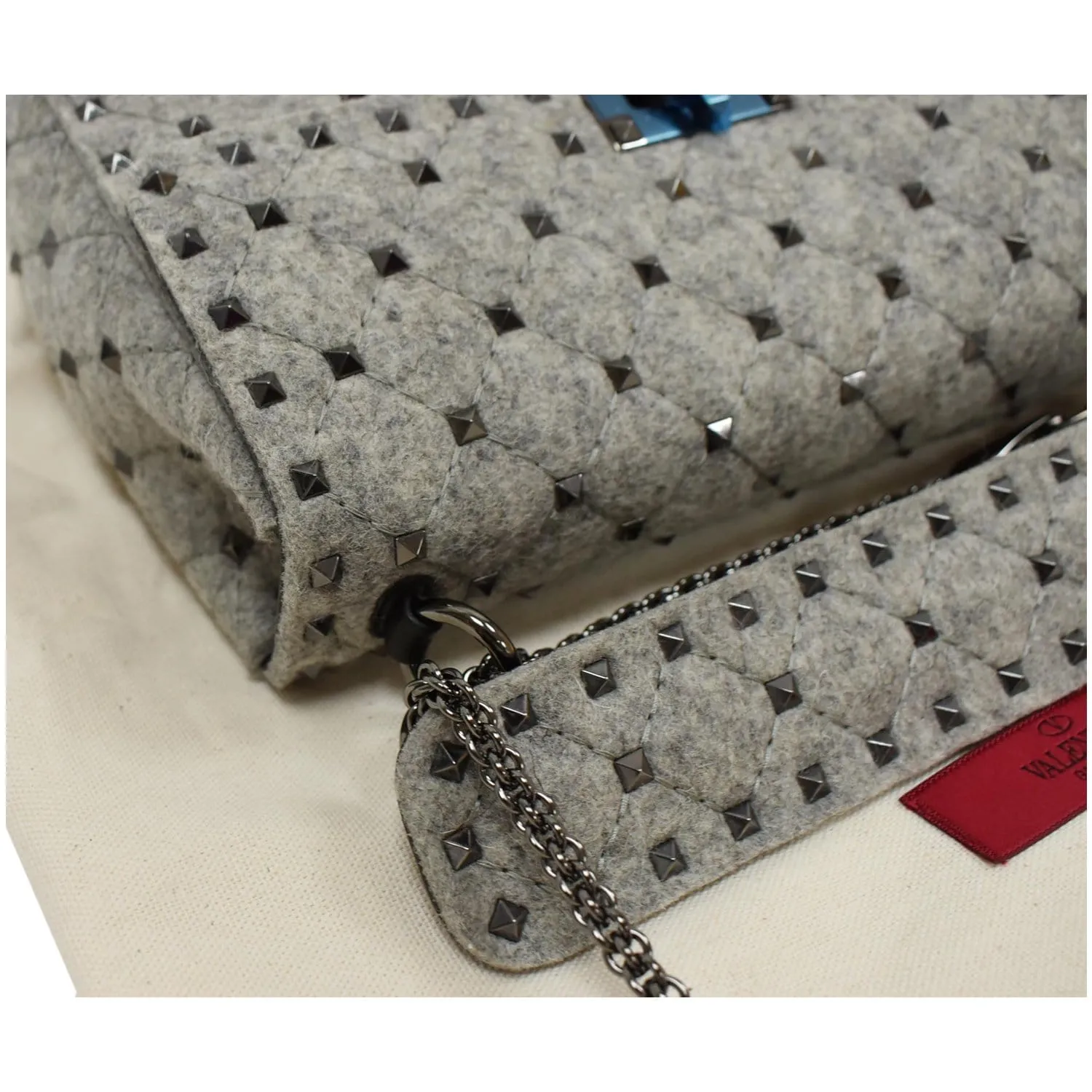 Valentino	Garavani Rockstud Spike Chain Canvas Crossbody Bag Grey
