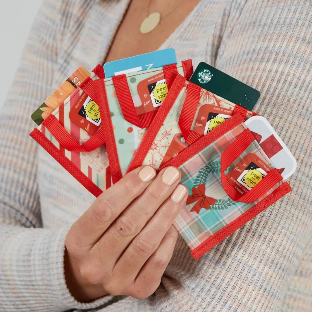 Wreath | Reusable Gift Card Holder   QR Greeting Card